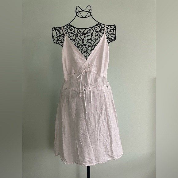 Reformation Dresses & Skirts - Reformation linen mini dress in white with bows